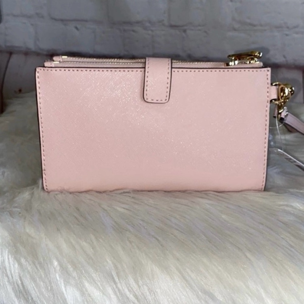 Michael Kors SANDRINE STUD Crossbody/JET SET TRAVEL Wallet 2pc Set - Picture 8 of 8